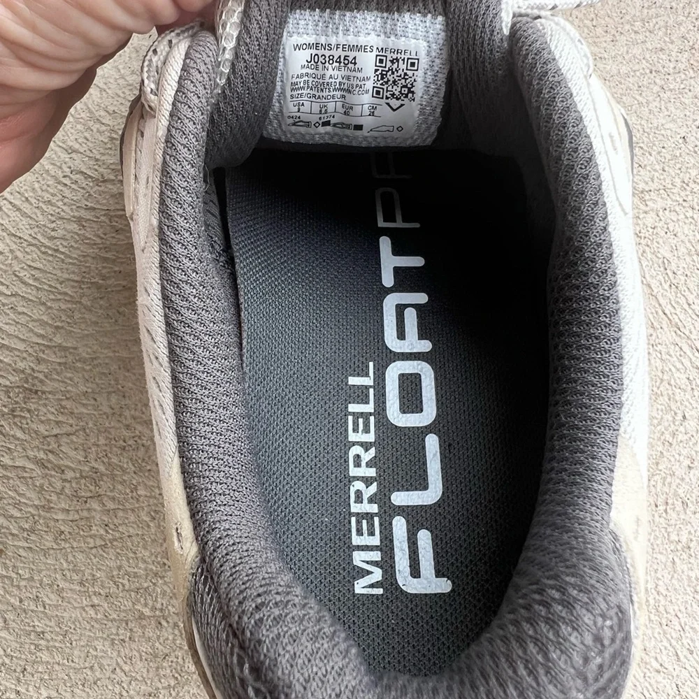 🤍MERRELL WOMEN’S MOAB SPEED 2 TRAIL RUNNING SHOE • w/BOX